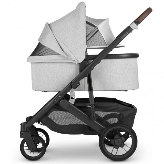 Uppababy cruz hot sale white